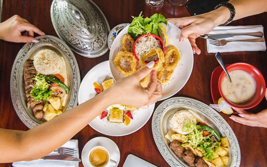 What Makes A Restaurant Suitable For A Business Lunch Dubai
